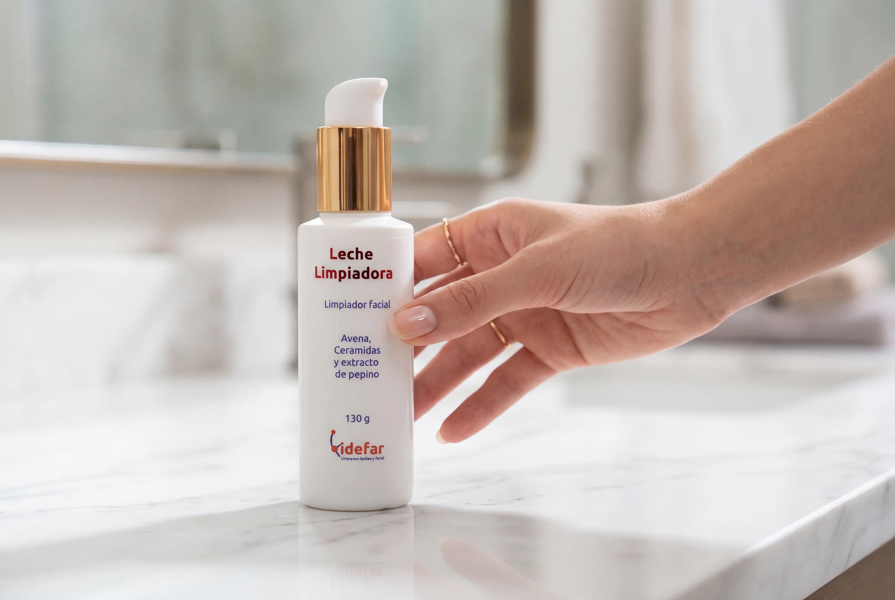 Leche Limpiadora — textura cremosa sedosa