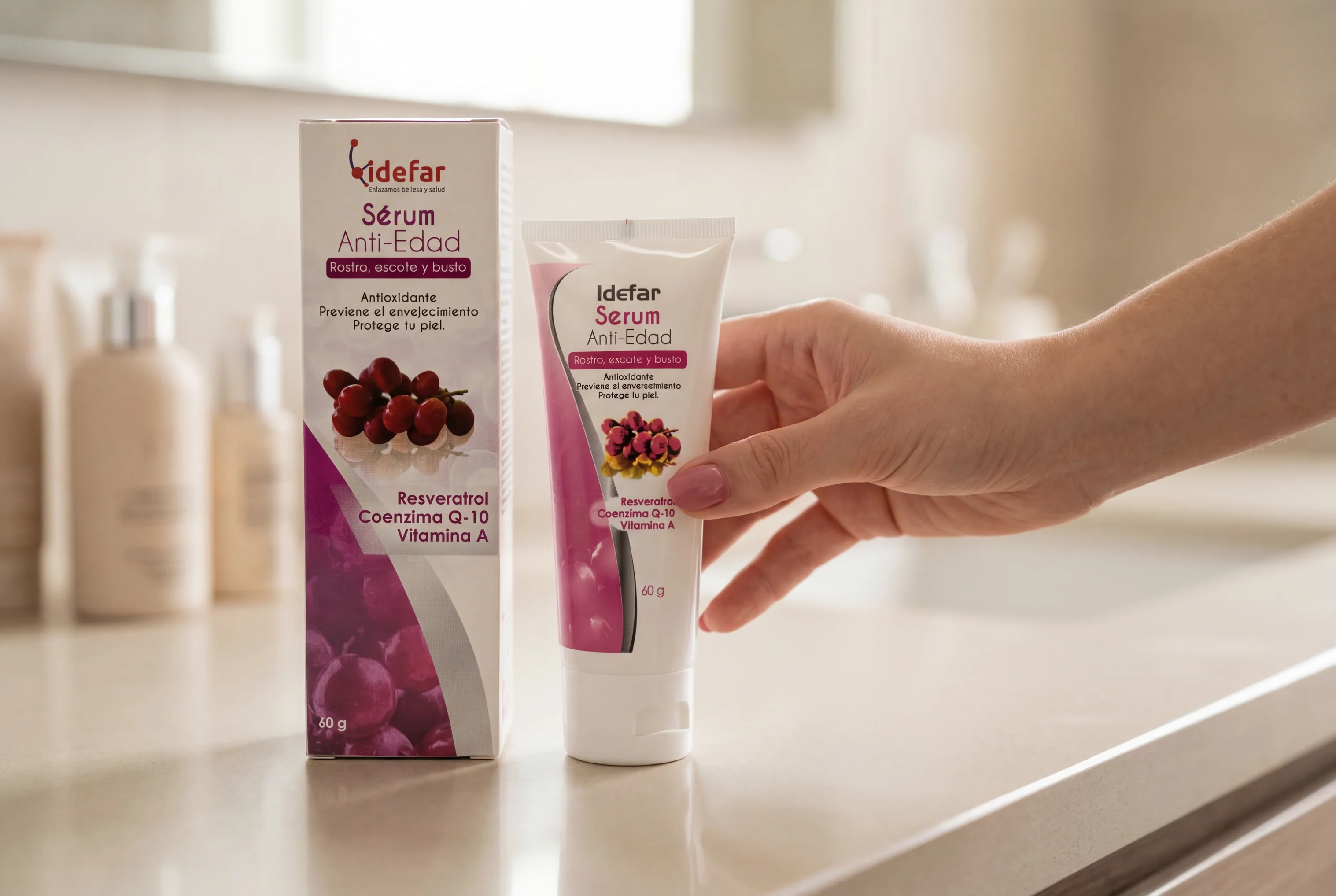 Serum Antiedad — gota del serum cayendo del gotero